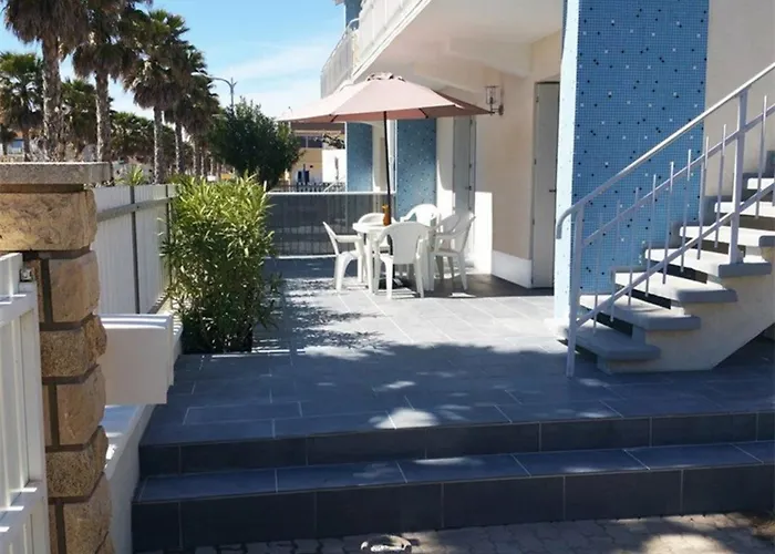 De 3 Pieces, 6-8 Couchages, 2 Terrasses, Parking Prive - Avenue De La Mediterranee - Fr-1-326-479 Appartement *